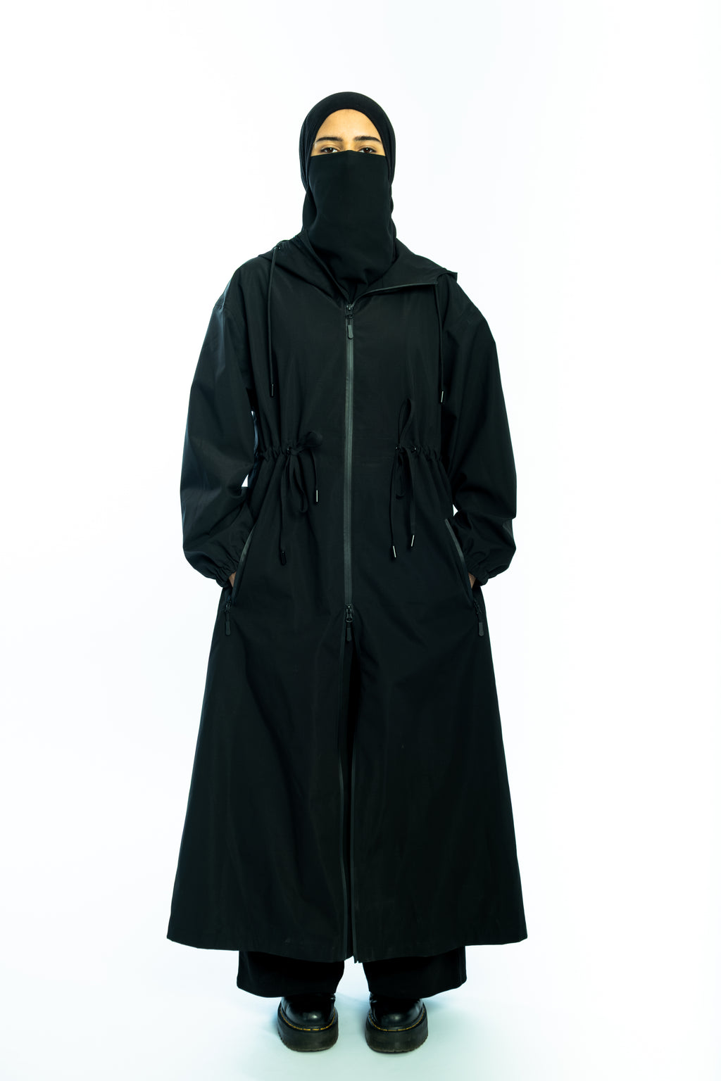 Reïna 01 – Black